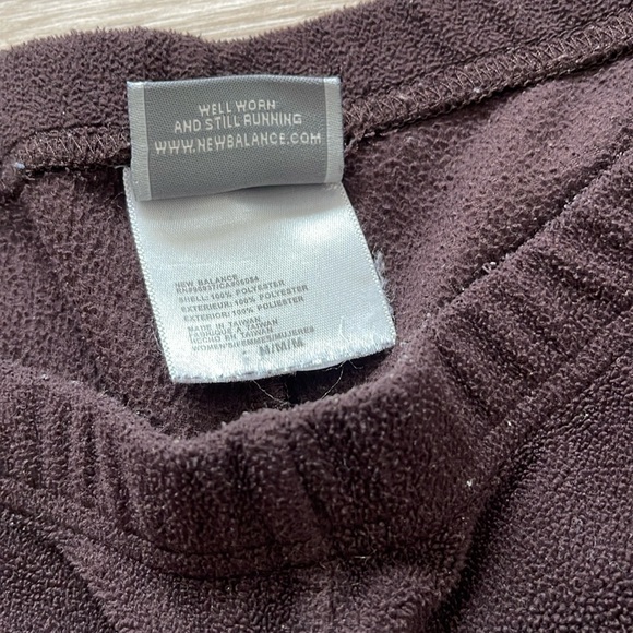 New Balance Fleece Sweatpants MEDIUM - Picture 6 of 7